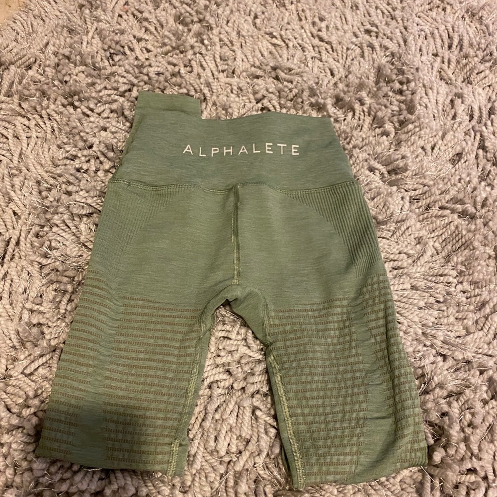 alphalete green halo leggings
